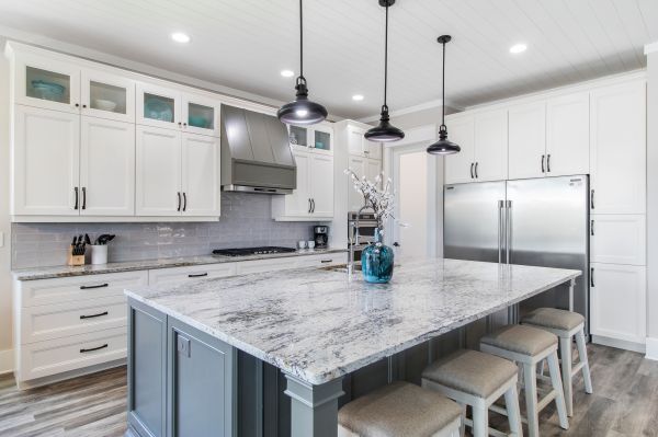 Modern Kitchen Remodeling in Kingwood